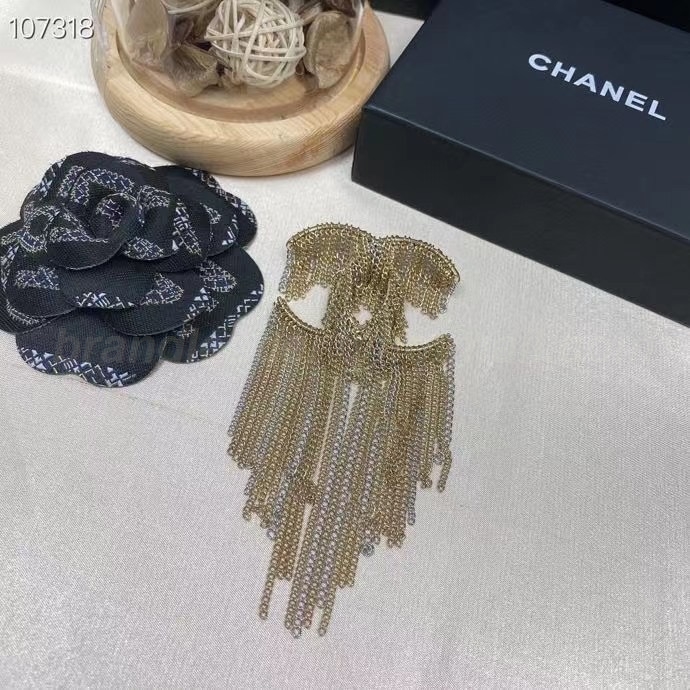 Chanel Brooch 262